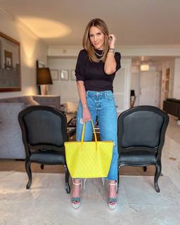 Camila Canabal feet photo 8