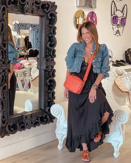 Camila Canabal feet photo 4