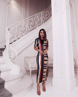 Camila Coelho feet photo thumbnail