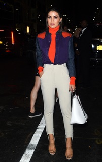 Camila Coelho feet photo thumbnail