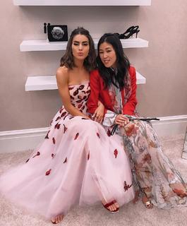 Camila Coelho feet photo thumbnail