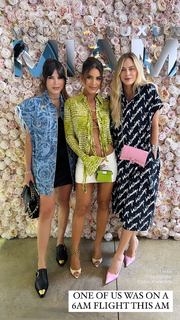 Camila Coelho feet photo thumbnail