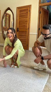 Camila Coelho feet photo thumbnail