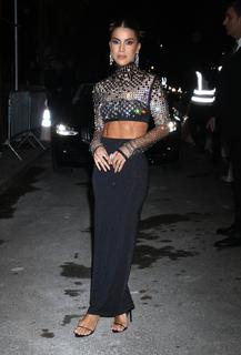 Camila Coelho feet photo thumbnail