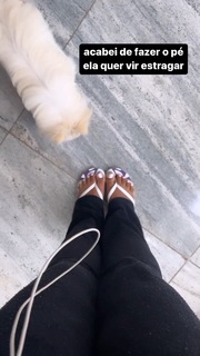 Camila Loures feet photo 15