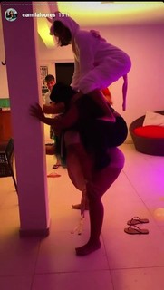 Camila Loures feet photo 19