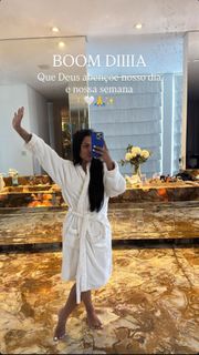 Camila Loures feet photo 5