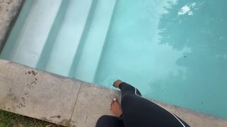 Camila Loures feet photo 4