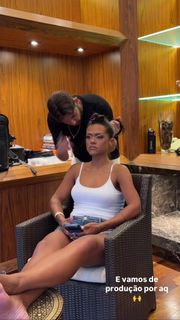 Camila Loures feet photo 4