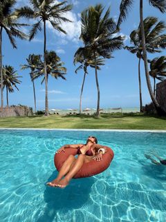Camila Loures feet photo 20