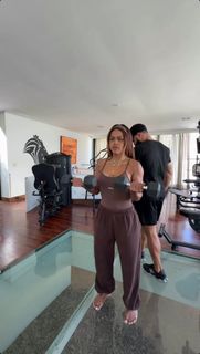 Camila Loures feet photo 7