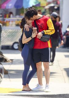 Camila Mendes feet photo thumbnail