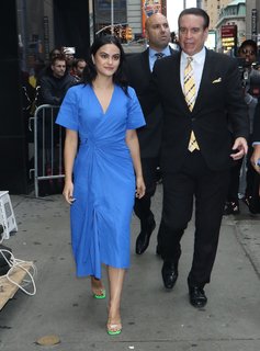Camila Mendes feet photo thumbnail