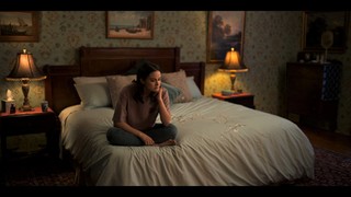 Camila Mendes feet photo thumbnail