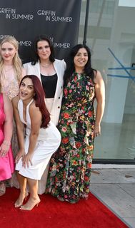 Camila Mendes feet photo thumbnail