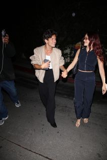 Camila Mendes feet photo thumbnail