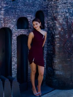 Camila Mendes feet photo 12