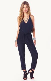 Camila Morrone feet photo thumbnail