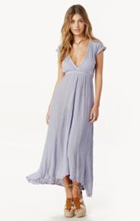 Camila Morrone feet photo thumbnail