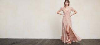 Camila Morrone feet photo thumbnail