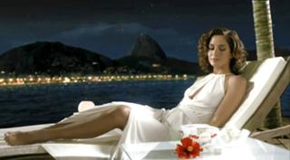 Camila Pitanga feet photo 1