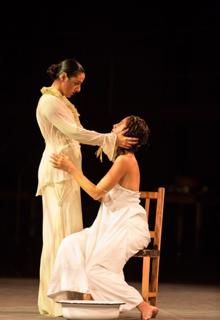 Camila Pitanga feet photo 7
