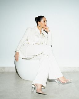 Camila Pitanga feet photo 13