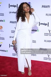 Camila Pitanga feet photo 11