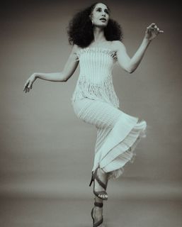 Camila Pitanga feet photo 9