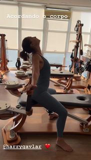 Camila Pitanga feet photo 16