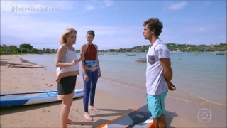 Camila Queiroz feet photo thumbnail
