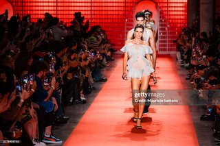 Camila Queiroz feet photo thumbnail