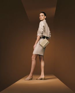 Camila Queiroz feet photo thumbnail