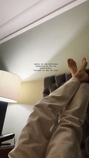 Camila Queiroz feet photo thumbnail