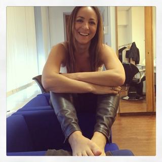 Camila Raznovich feet photo thumbnail