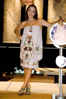 Camila Raznovich feet photo thumbnail