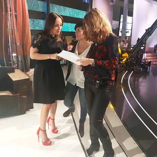 Camila Raznovich feet photo thumbnail