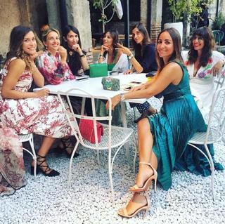 Camila Raznovich feet photo thumbnail