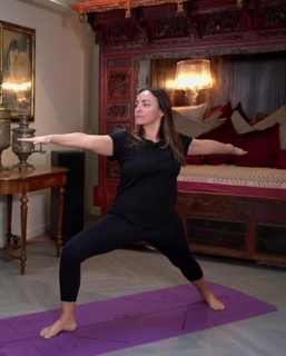 Camila Raznovich feet photo thumbnail