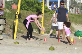 Camila Rodrigues feet photo 1