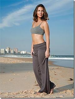 Camila Rodrigues feet photo 12