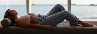 Camila Rodrigues feet photo 11