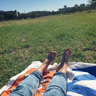 Camila Salazar feet photo 10