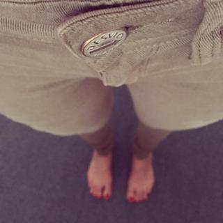 Camila Salazar feet photo 9
