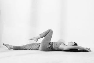 Camila Salazar feet photo 7