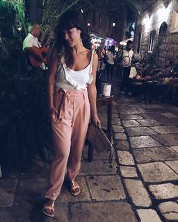 Camila Salazar feet photo 20