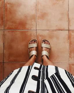 Camila Salazar feet photo 12
