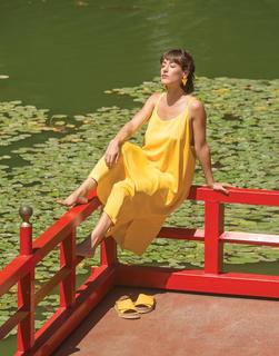 Camila Salazar feet photo 10