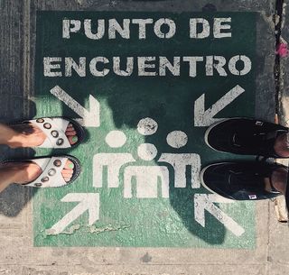 Camila Salazar feet photo 8