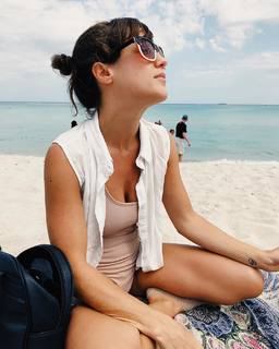 Camila Salazar feet photo 20